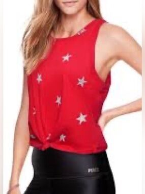 PINK Victoria’s Secret front tie tank top
Size medium